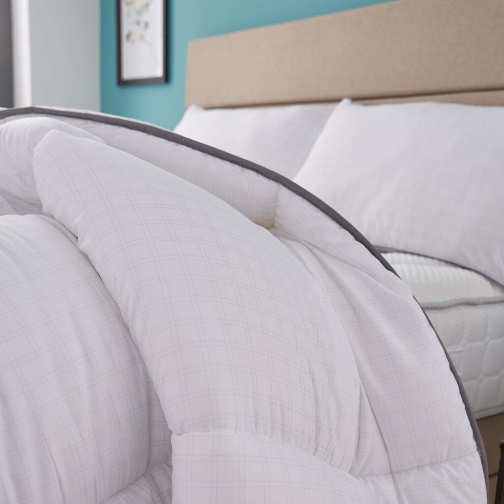 Sealy Select Balance Duvet - 10.5 Tog